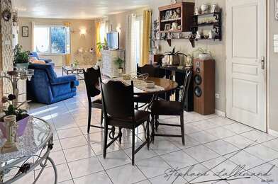 Immeuble  280000 €