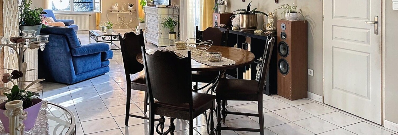 Immeuble  188 m² à vendre à Saint-Hilaire-de-Brethmas (30560)