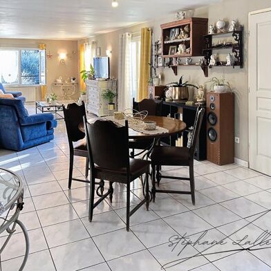 Immeuble  280000 €