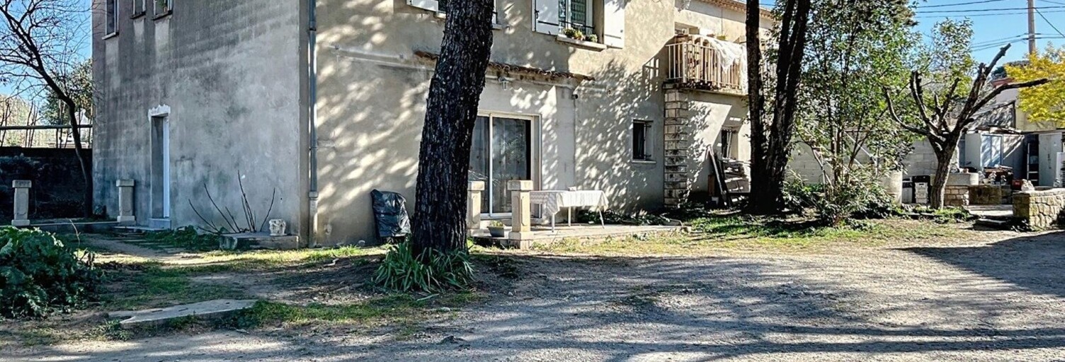 Immeuble  188 m² à vendre à Saint-Hilaire-de-Brethmas (30560)