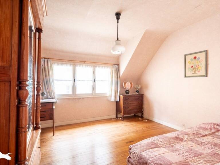 Maison de ville de 8 pièces principales — photo 1