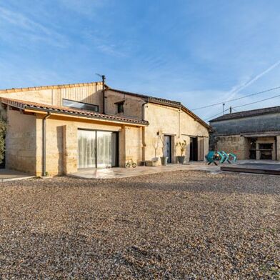 Maison 8 pièces 452790 €