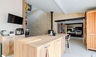 Maison 8 Pièces 207 m² à vendre à Saint-Denis-de-Pile (33910)
