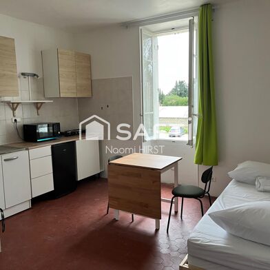 Immeuble  232000 €