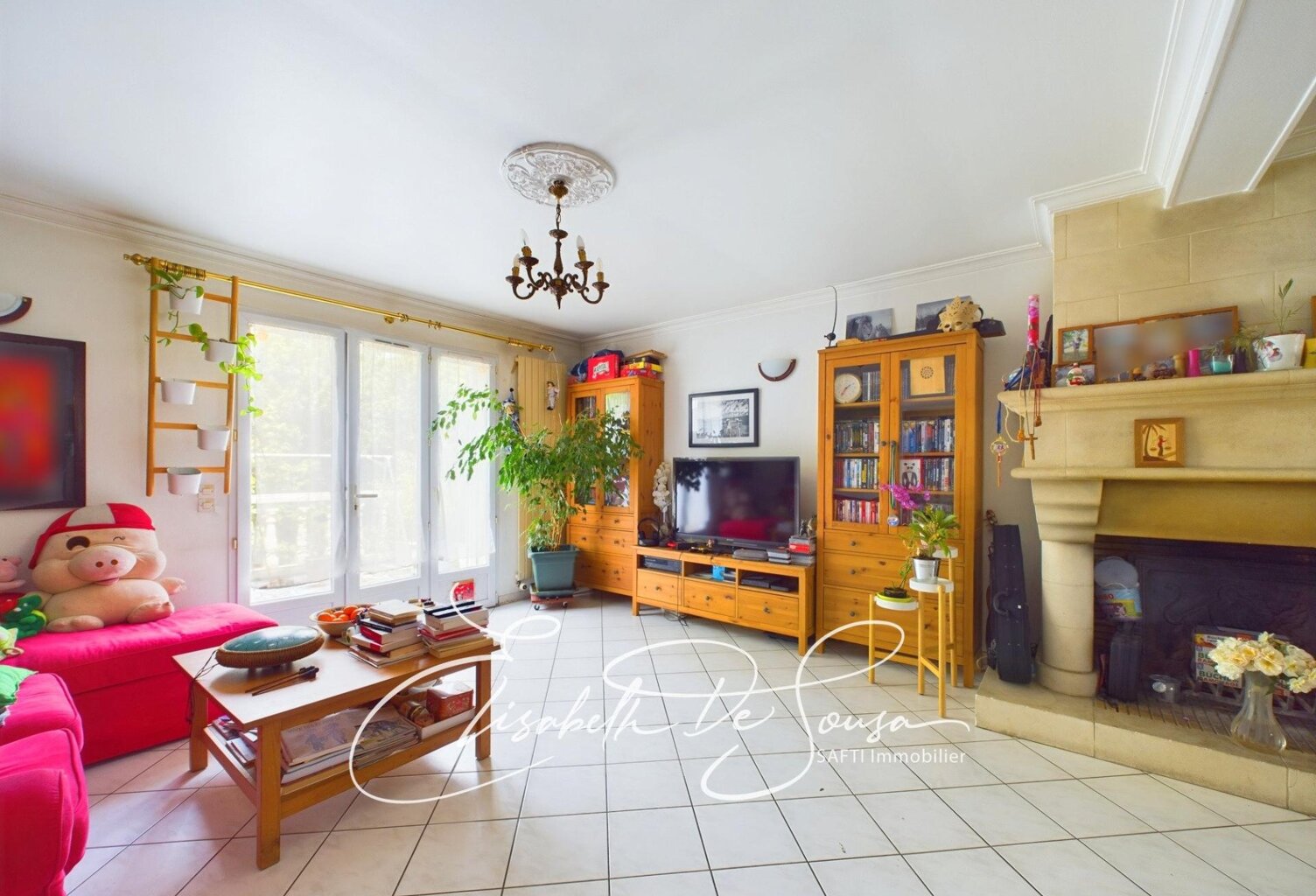 AGREABLE MAISON AVEC BEAUX VOLUMES — photo 1