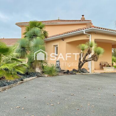 Maison 8 pièces 695900 €