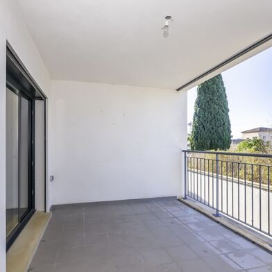 Appartement 3 pièces 235000 €