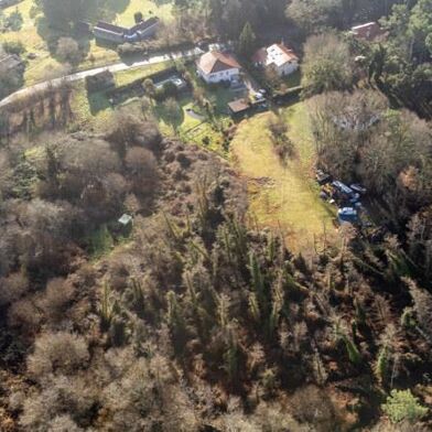 Maison 7 pièces 680550 €