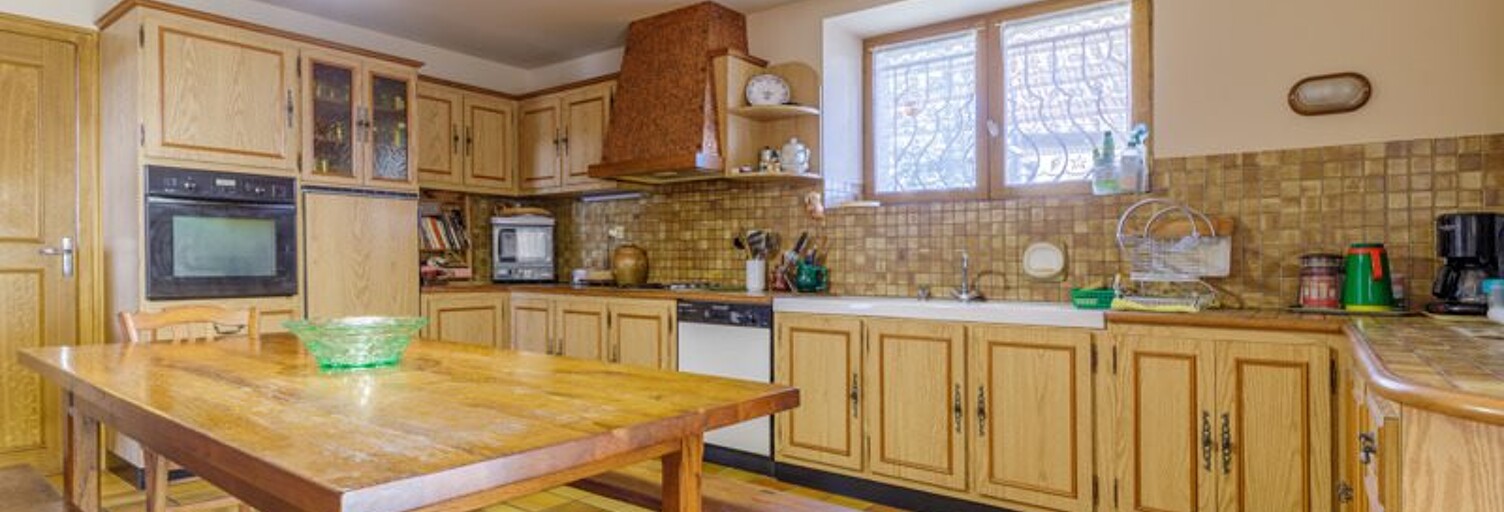 Maison 8 Pièces 235 m² à vendre à Mouhet (36170)