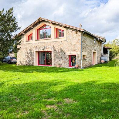 Maison 3 pièces 317700 €