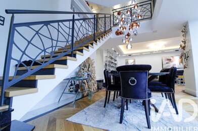 Maison 9 pièces 1700000 €