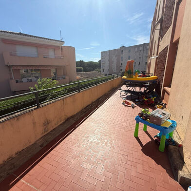 Appartement 4 pièces 220000 €