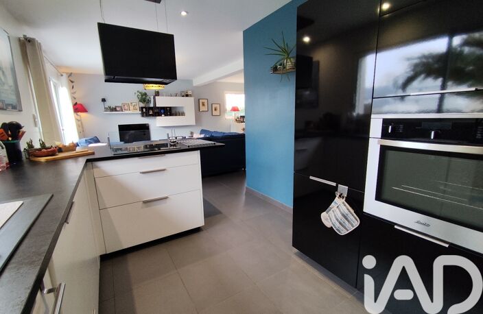 Vente Maison/villa 6 pièces — photo 2