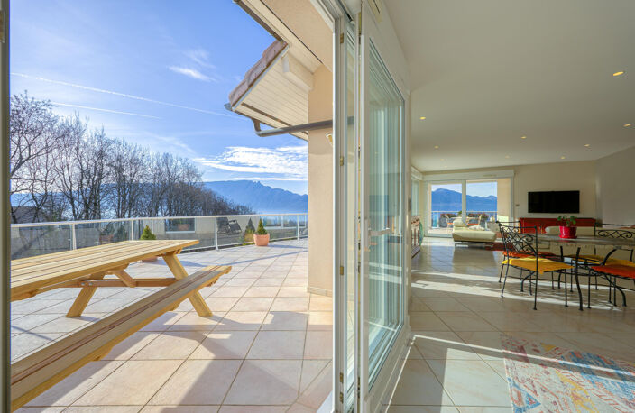 Pugny-Chatenod, maison de plain-pied vue lac — photo 5