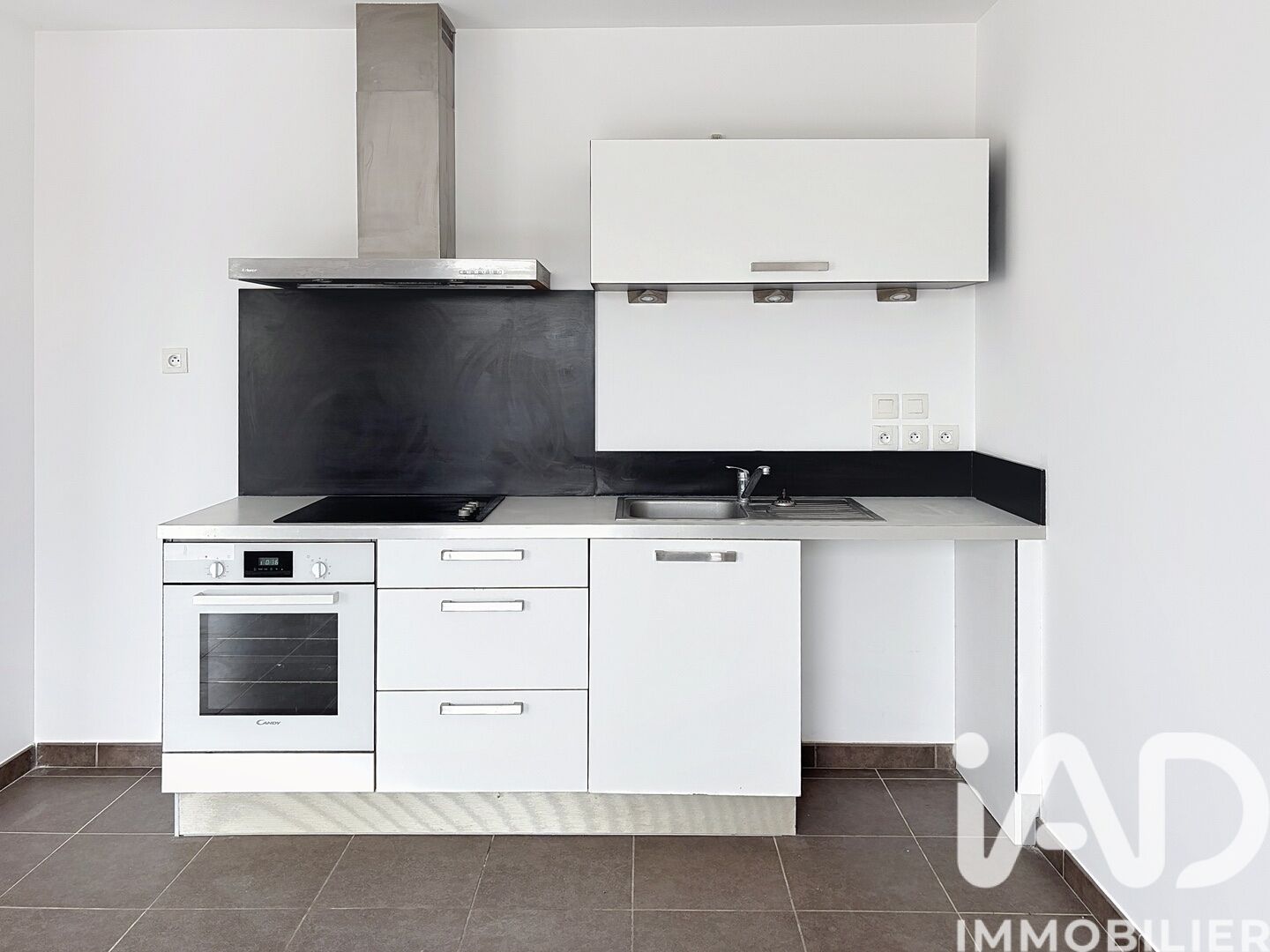 Vente Maison/villa 4 pièces - Photo 2