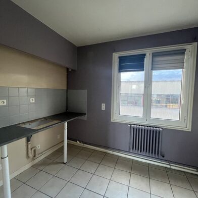 Appartement 4 pièces 124890 €