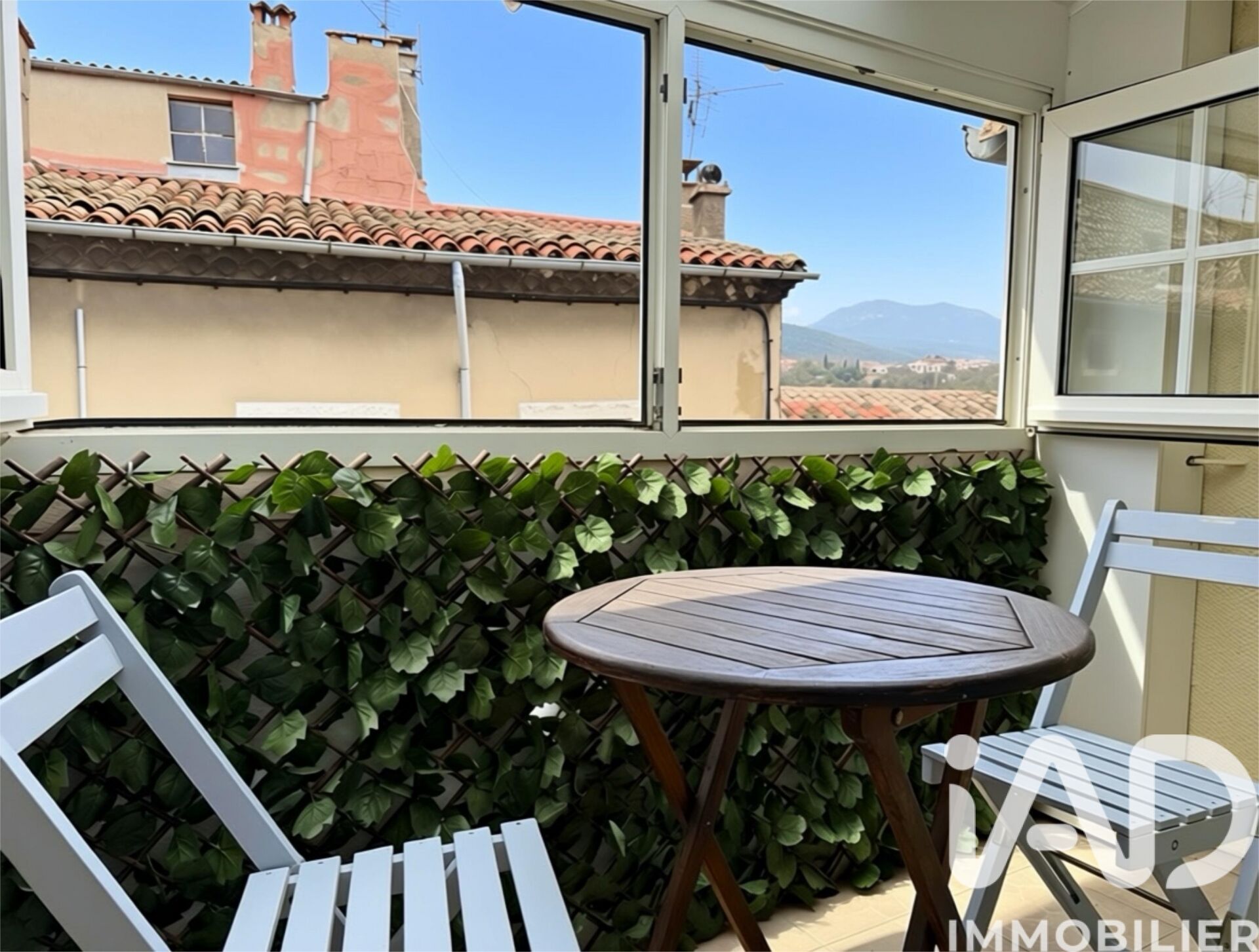 Vente Appartement 2 pièces - Photo 2