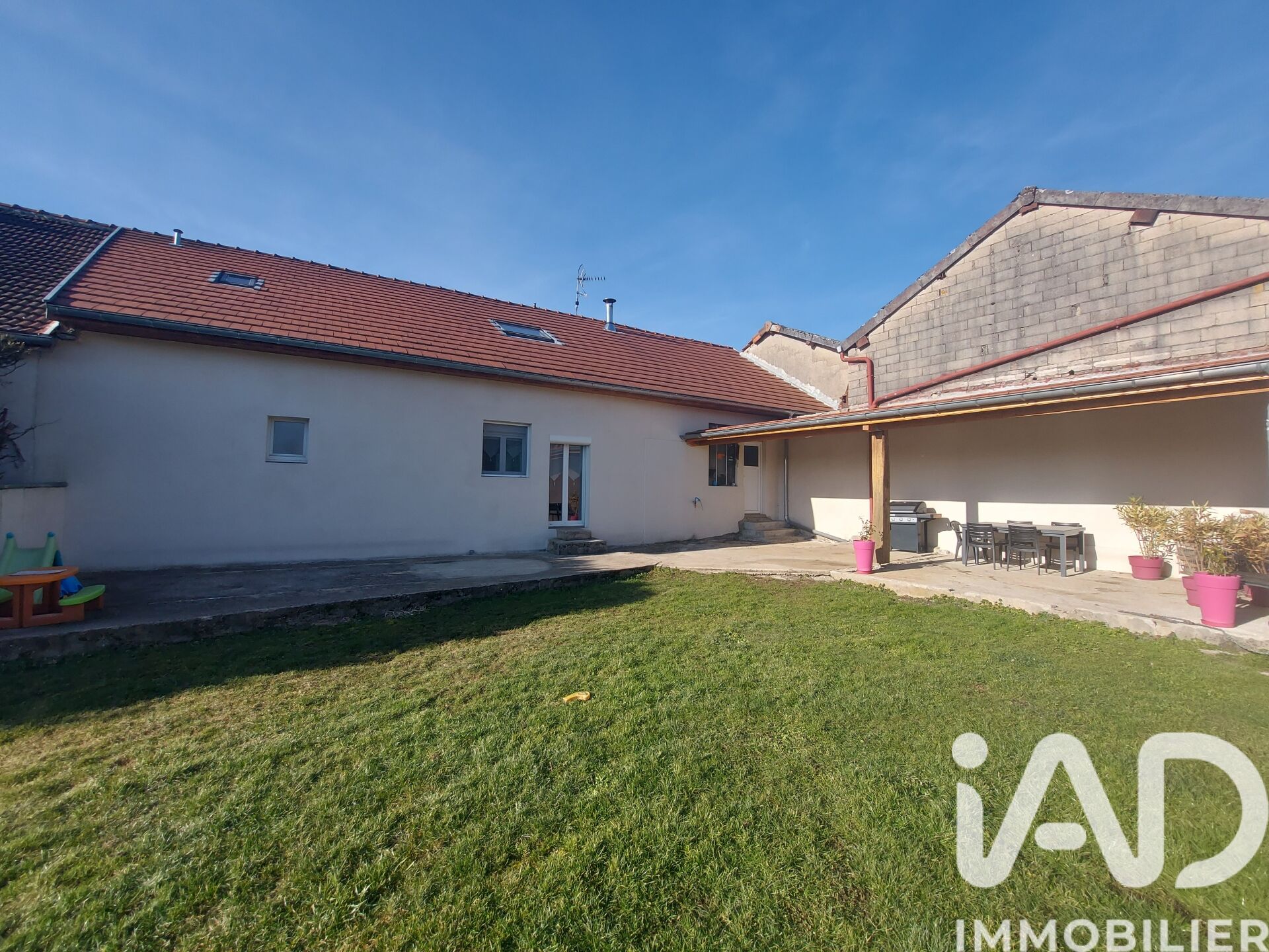 Vente Maison/villa 5 pièces - Photo 3