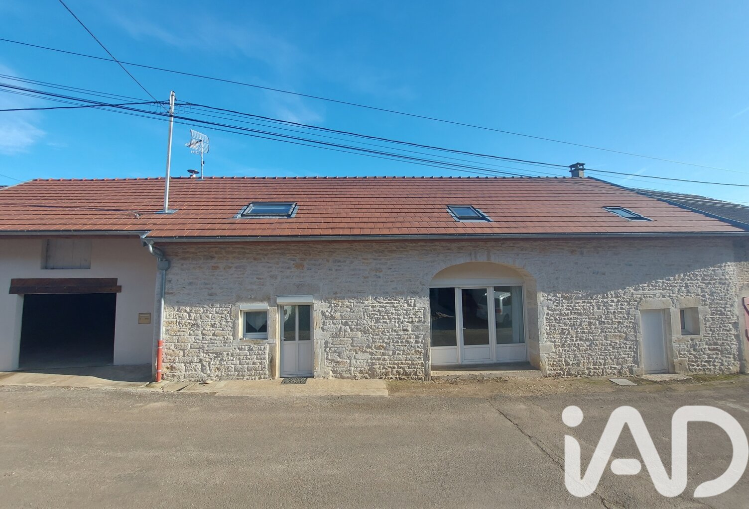 Vente Maison de village 5 pièces — photo 1