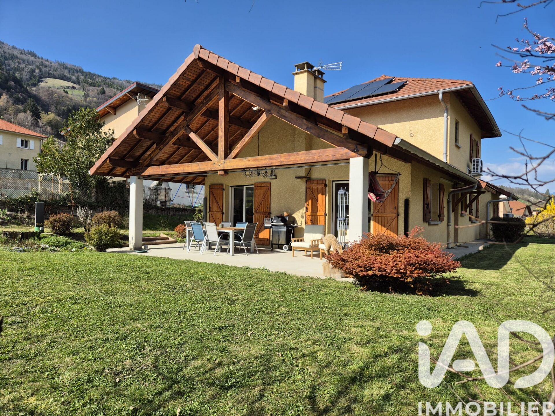 Vente Maison/villa 5 pièces - Photo 2