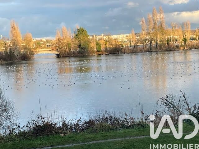 Viry-Chatillon - 61m² - 3p. - 2ch.