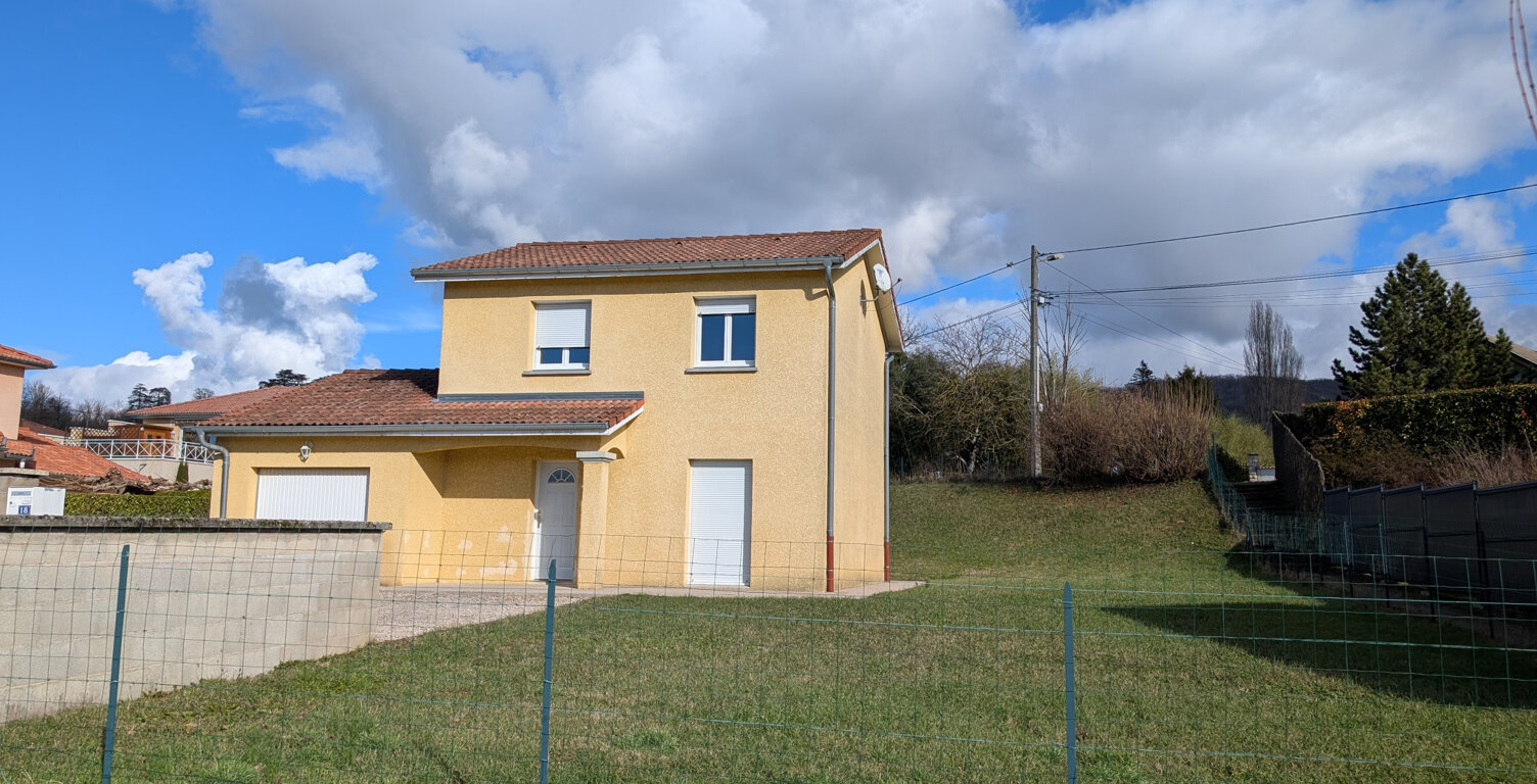 Maison 3 chambres avec terrain et garage . — photo 1