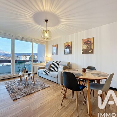 Appartement 2 pièces 270000 €