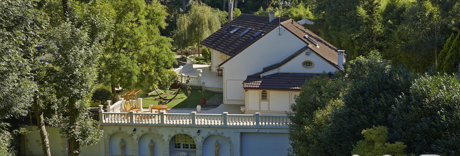 Maison 10 Pièces 296 m² à vendre à Quincy-Voisins (77860)