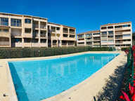 Appartement T2 avec piscine dans une résidence proche du centre de Sainte-Maxime. — photo 2