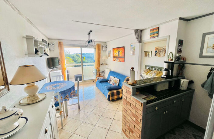 Appartement T2 avec piscine dans une résidence proche du centre de Sainte-Maxime. — photo 5