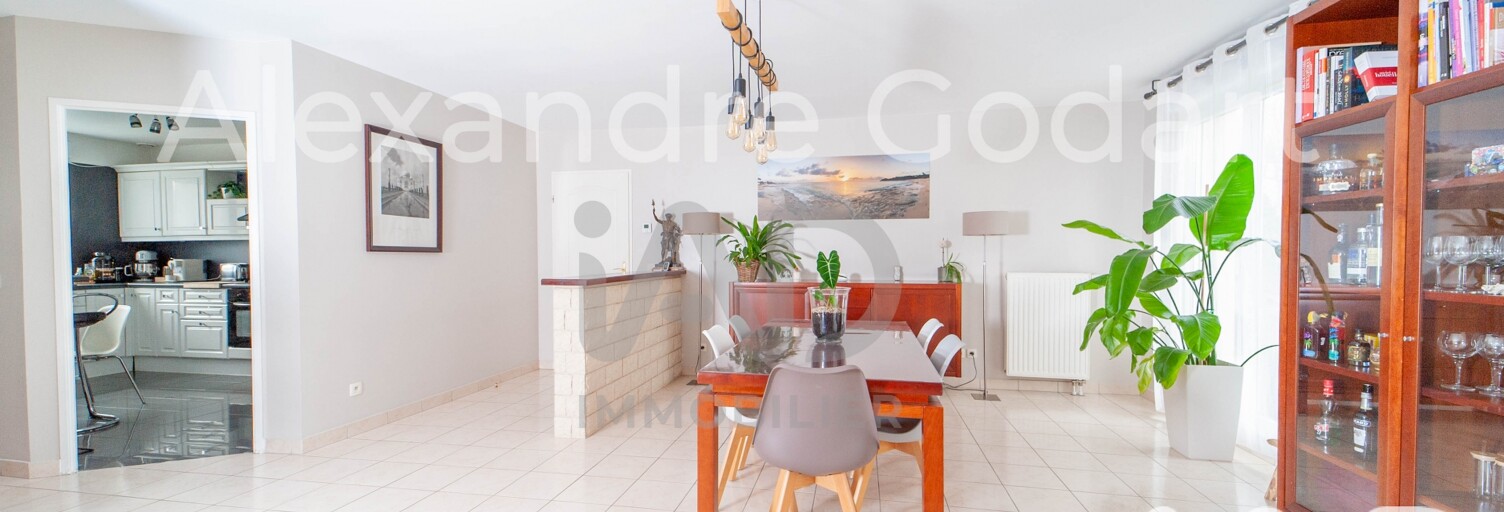 Maison 8 Pièces 211 m² à vendre à Moissy-Cramayel (77550)