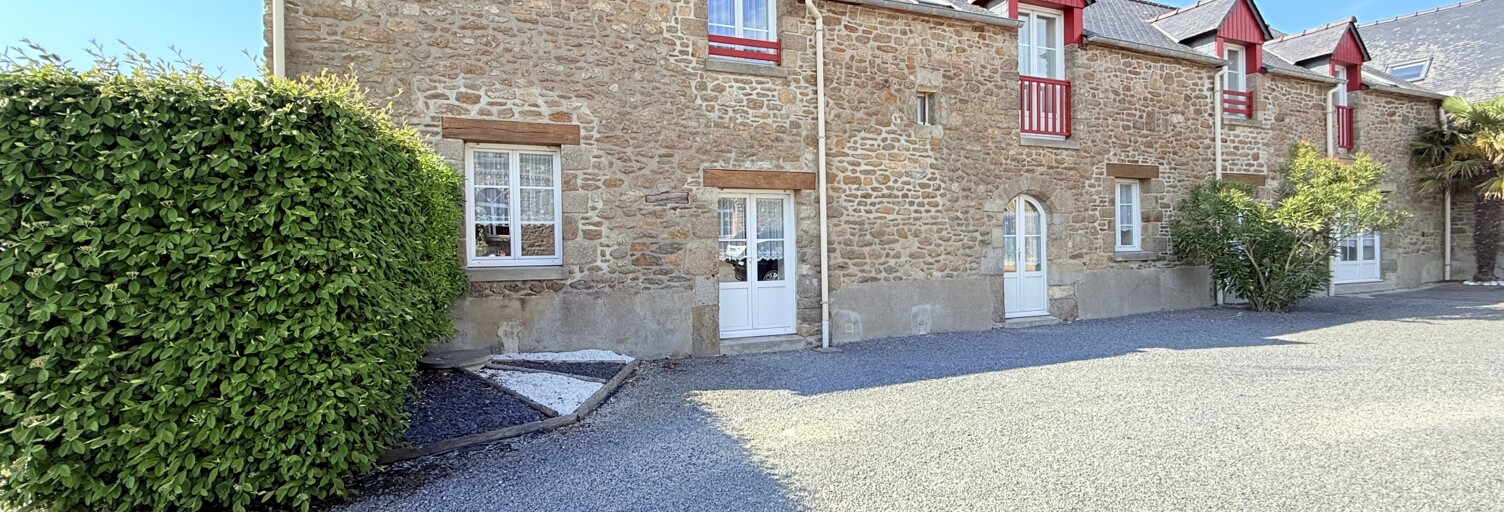 Immeuble  200 m² à vendre à Saint-Méloir-des-Ondes (35350)