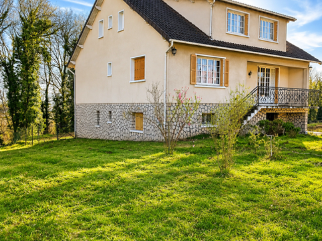 Vente Maison traditionnelle 8 pièces — photo du bien