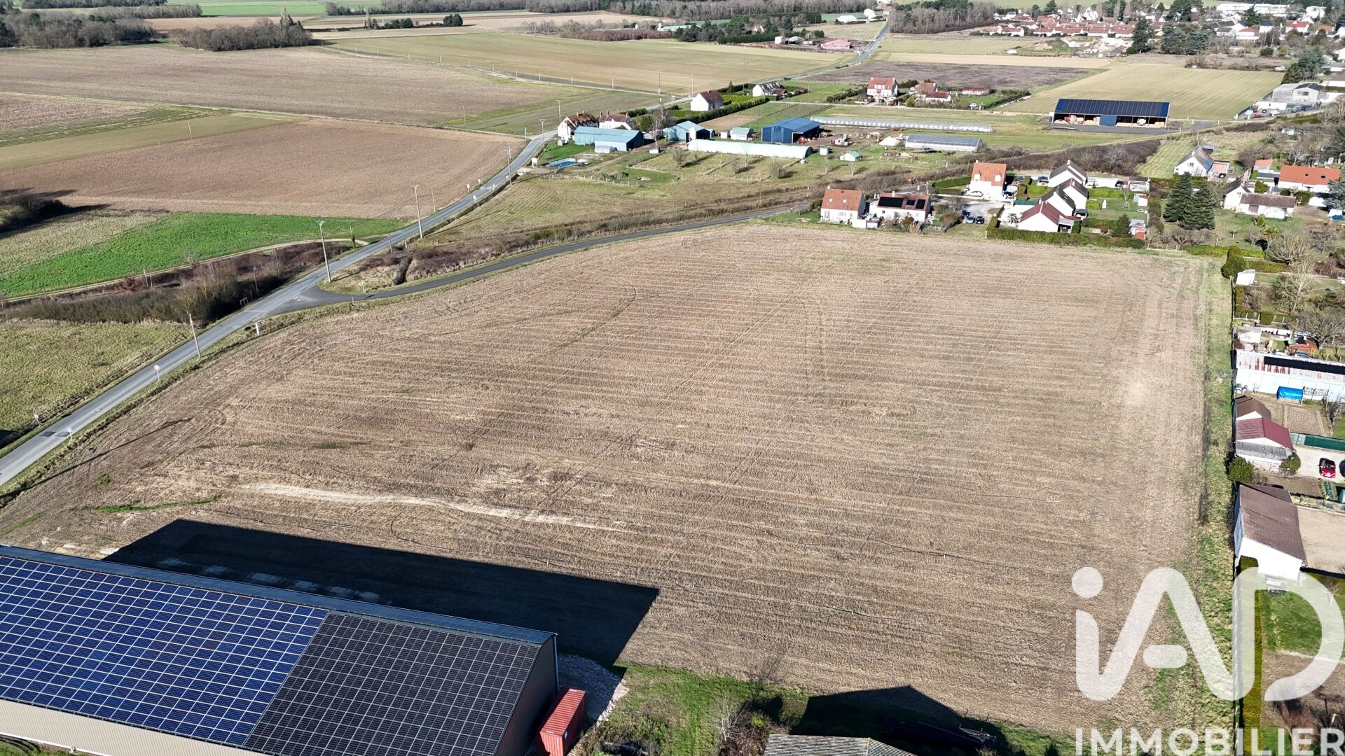 St-Pere-Sur-Loire - 27627m²