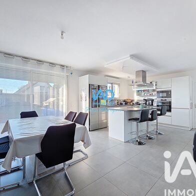 Maison 6 pièces 374000 €