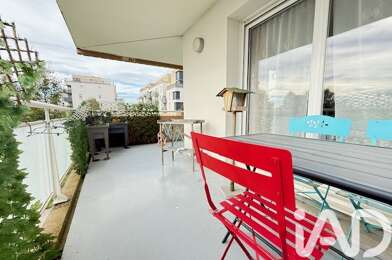 Appartement 3 pièces 243000 €