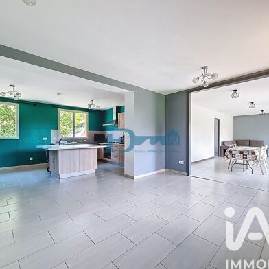 Maison 6 pièces 238000 €