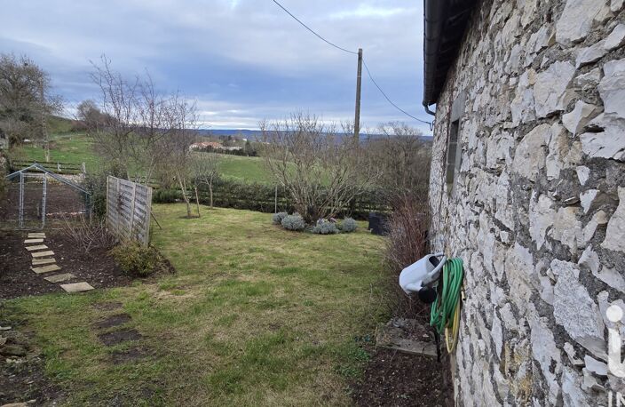 Vente Maison/villa 9 pièces — photo 2