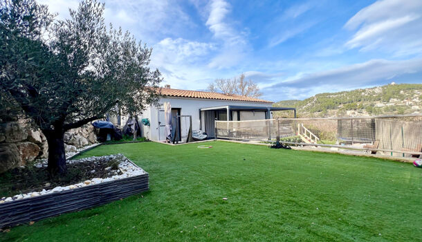 Villa / Maison 5 pièces  à vendre Auriol 13390