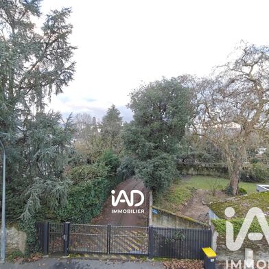 Appartement 3 pièces 240000 €