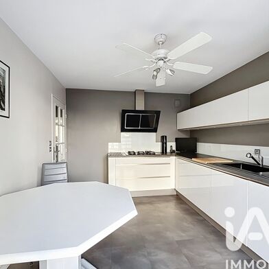 Appartement 6 pièces 504700 €