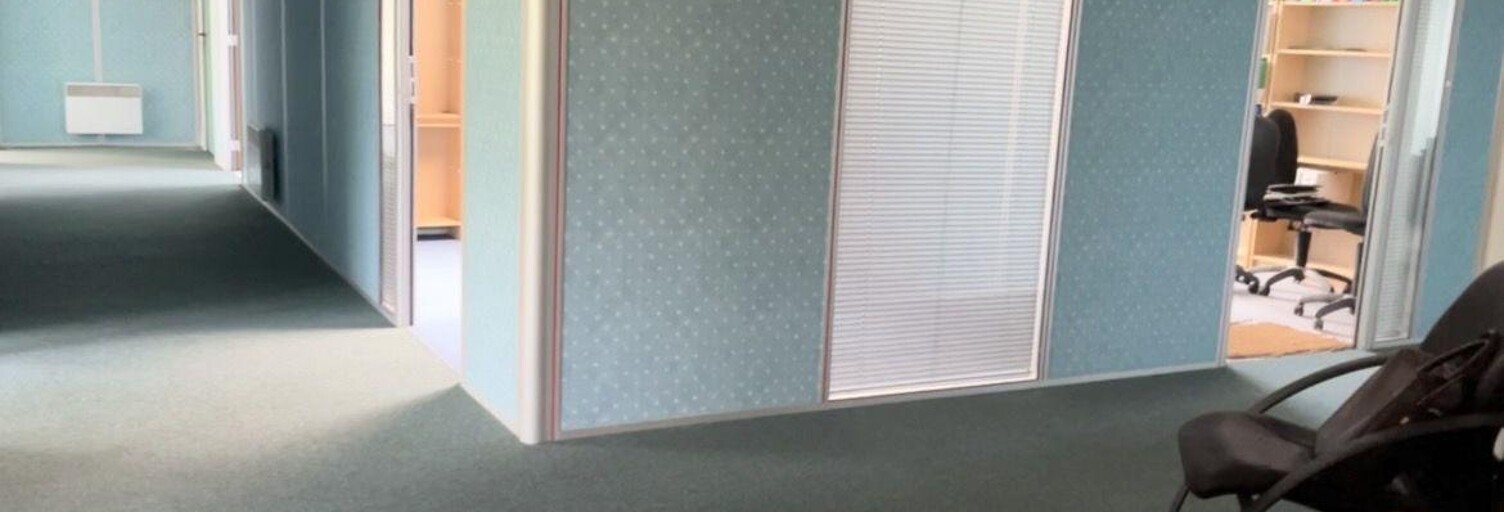 Bureau  300 m² à vendre à Grigny (91350)