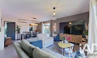 Maison 5 Pièces 103 m² à vendre à Roquebrune-sur-Argens (83520)