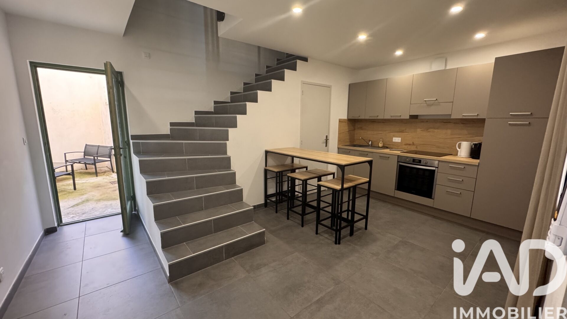 St-Gilles - 58m² - 3p. - 1ch.