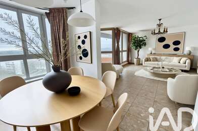 Appartement 4 pièces 240000 €