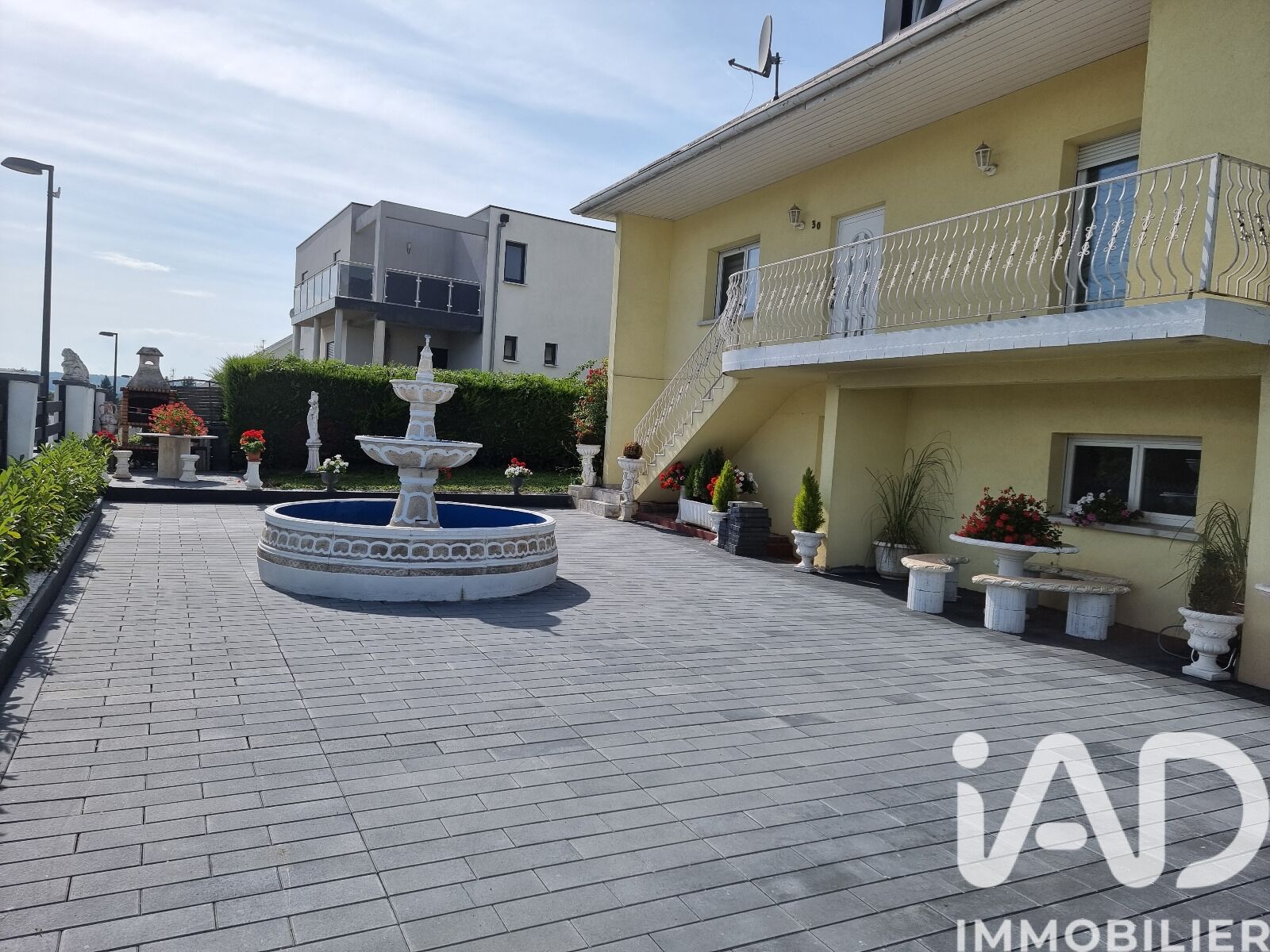 Vente Maison/villa 10 pièces - Photo 2