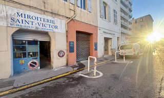 Commerce  100 m² à louer à Marseille 7 (13007)