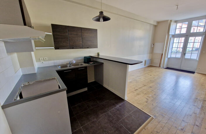 APPARTEMENT T4 - COEUR DE FONTAINEBLEAU — photo 3