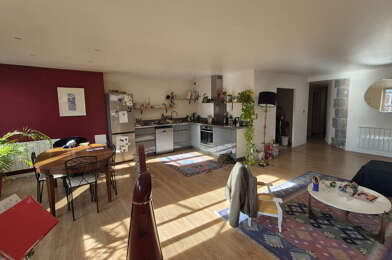 Appartement 3 pièces 990 €