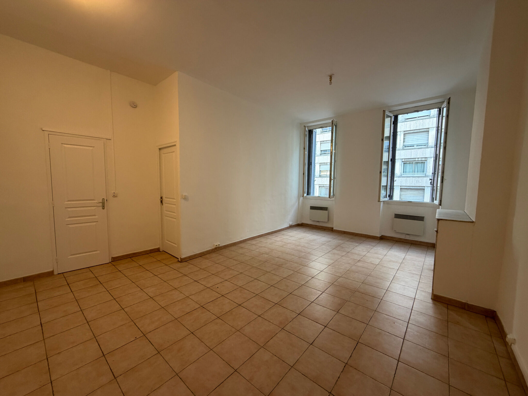 Appartement  T1 à louer Marseille 1er 13001